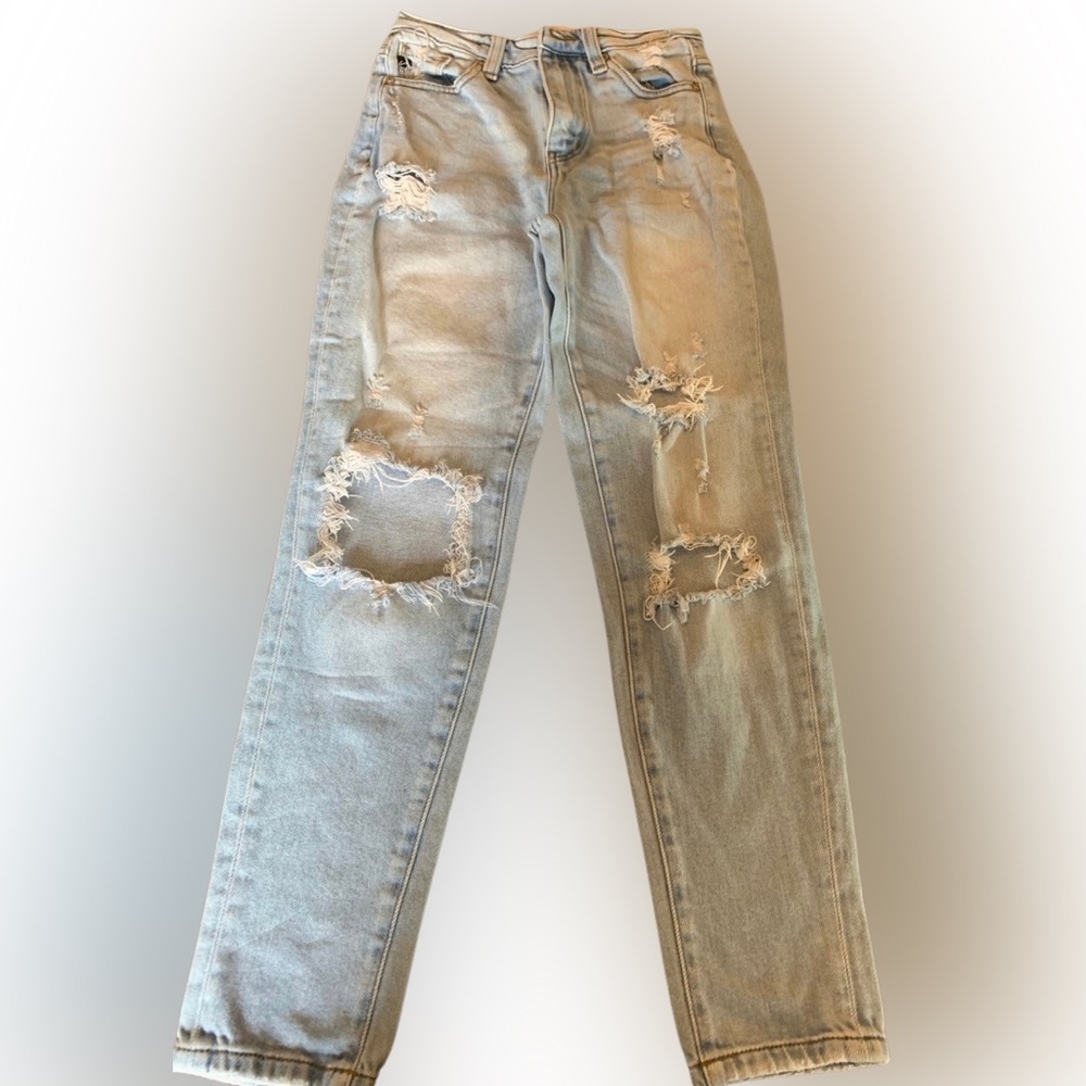 KanCan lightwash distressed jeans size 1/24